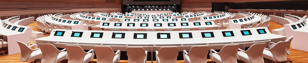 Monitoren voor meetingrooms en vergaderzalen