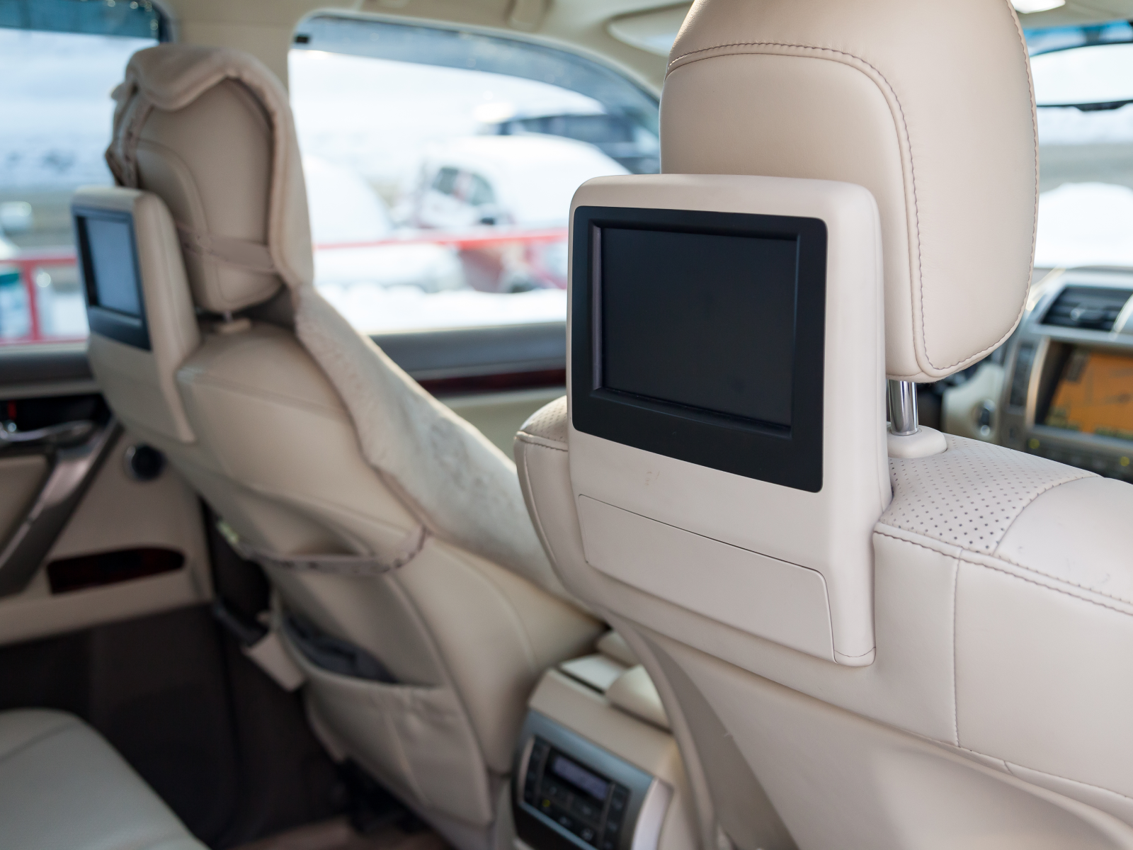 Connecting Beetronics touchscreens in automotive setups